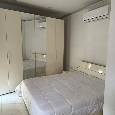 Duplex Spinola Saint Julian's