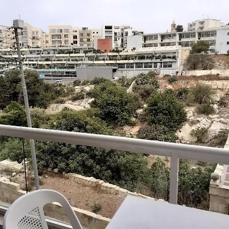 Duplex Spinola Apartment